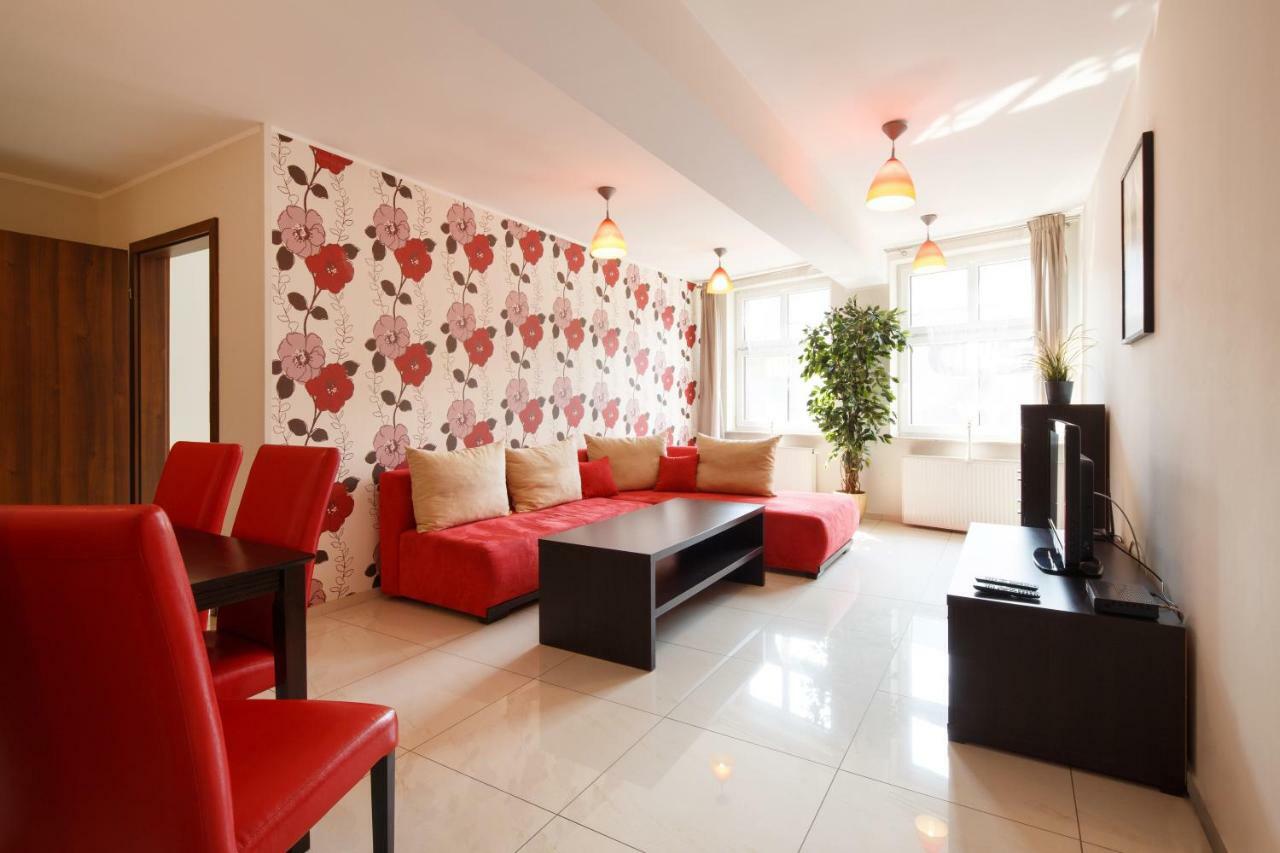 Aparthotel Apart-Lux Bytom Exteriér fotografie