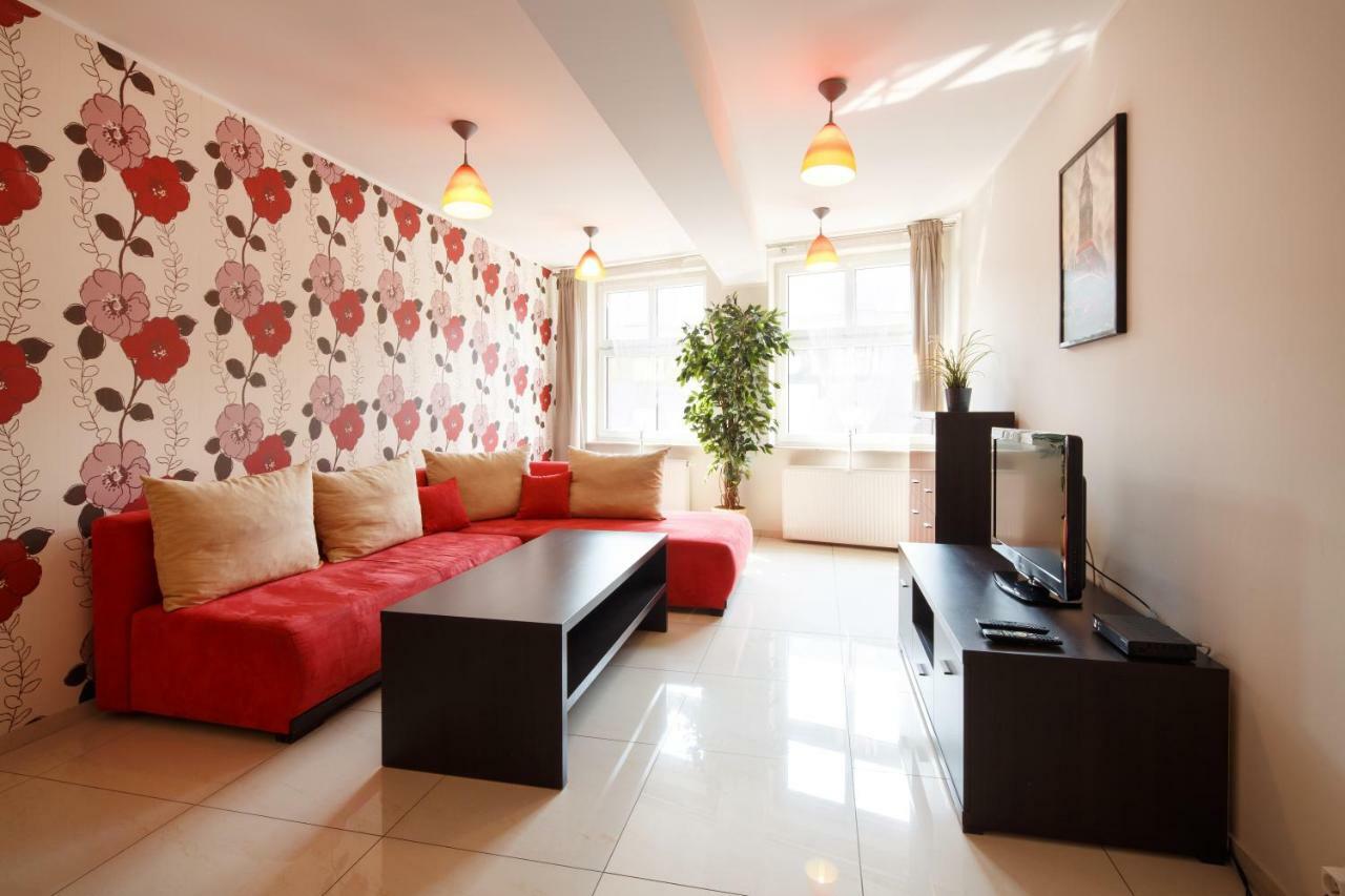 Aparthotel Apart-Lux Bytom Exteriér fotografie