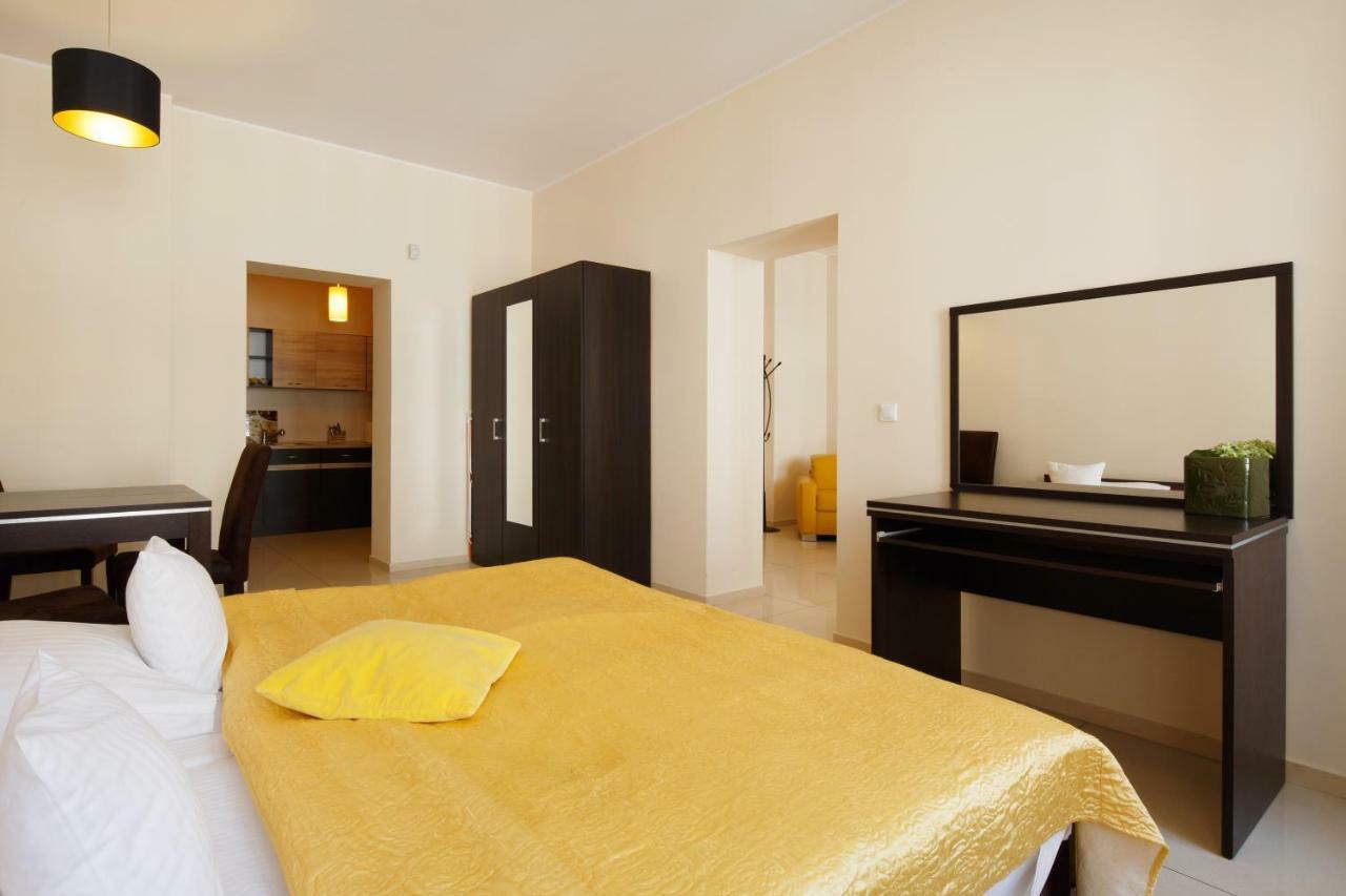 Aparthotel Apart-Lux Bytom Exteriér fotografie